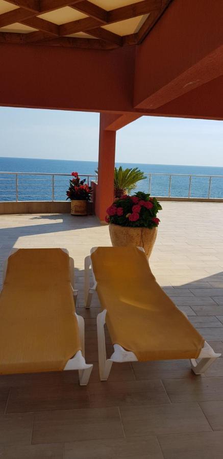 Apartment Sea Space 2 Добра вода Екстериор снимка